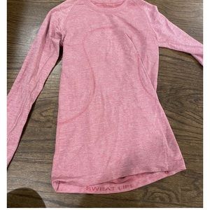 Lululemon pink sparkly long sleeve shirt